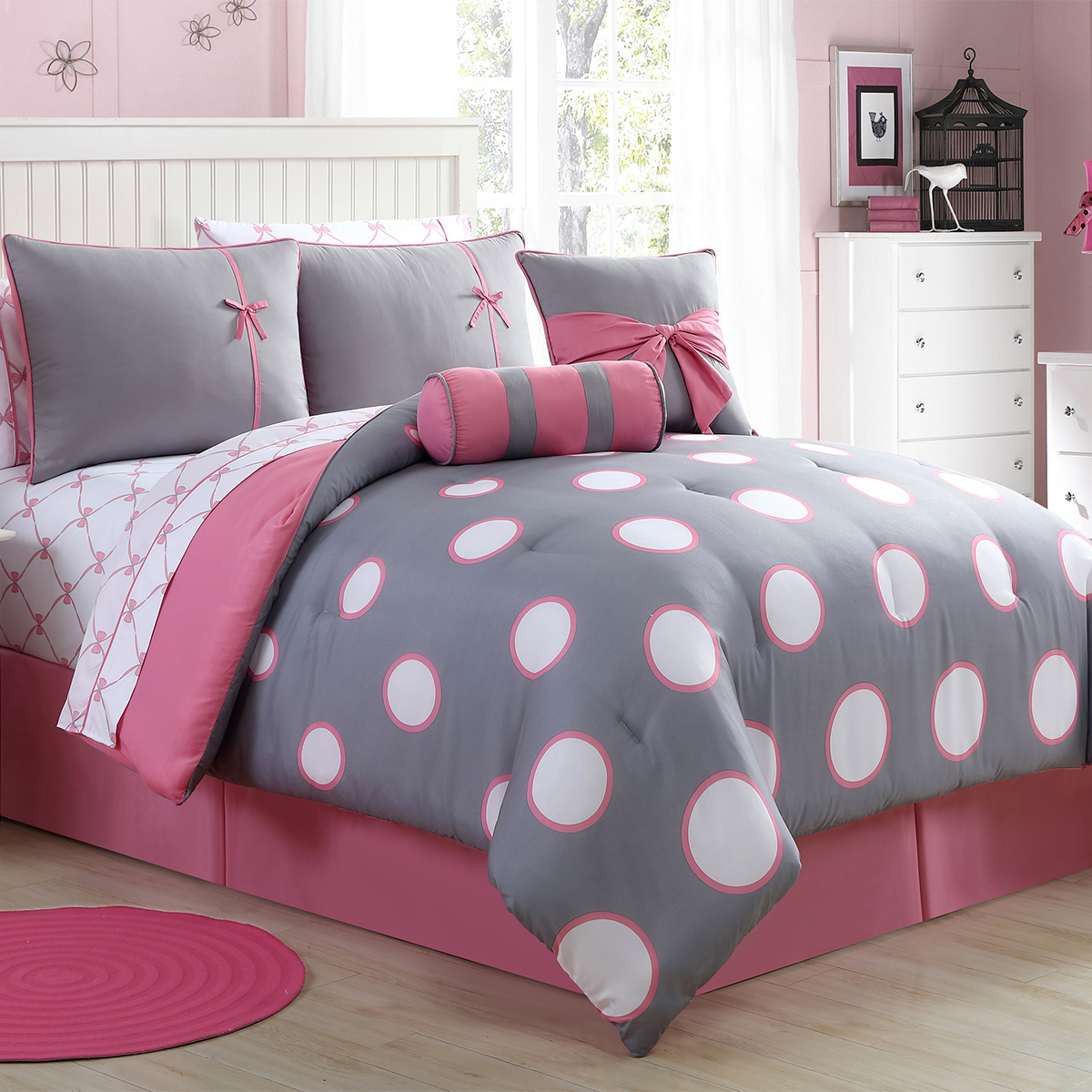 VCNY Home Sophie Polka Dot Bed-in-a-Bag Comforter Set