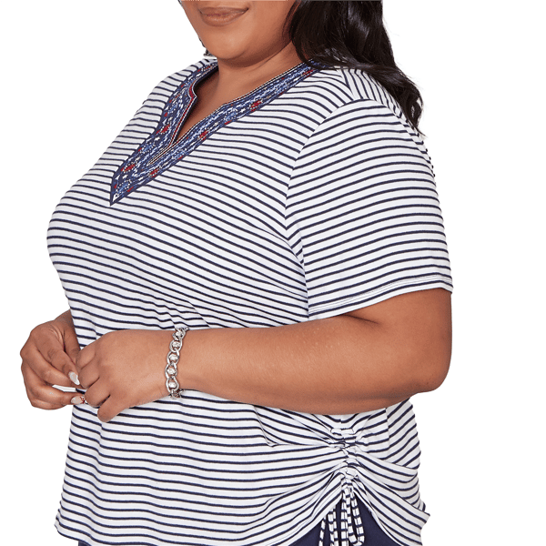 Plus Size Alfred Dunner Lady Liberty Embroidery Neck Blouse