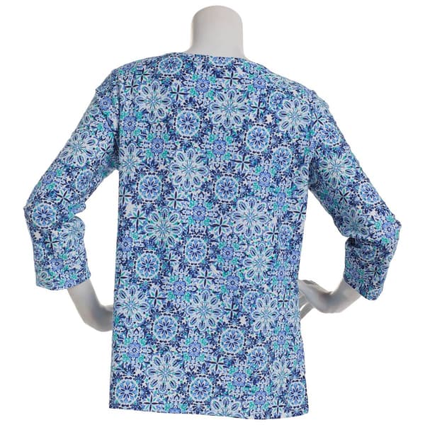 Petite Emily Daniels 3/4 Sleeve Medallion Jacquard Tee