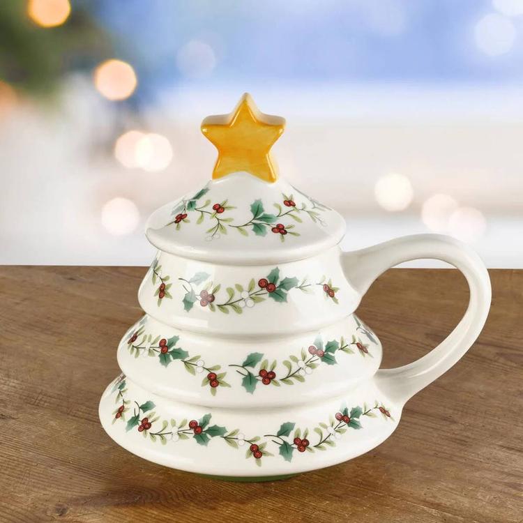 Pfaltzgraff(R) 16oz. Berry Covered Tree Mug