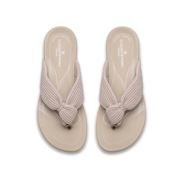 Womens Clarks® Cloudsteppers™ BreezeRae Erin Thong Sandals