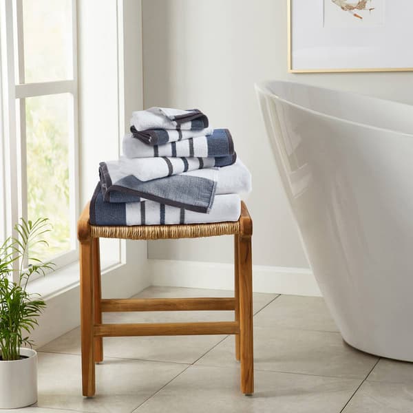 Freshfolds Noelle 4pc. Decorative Towel Collection