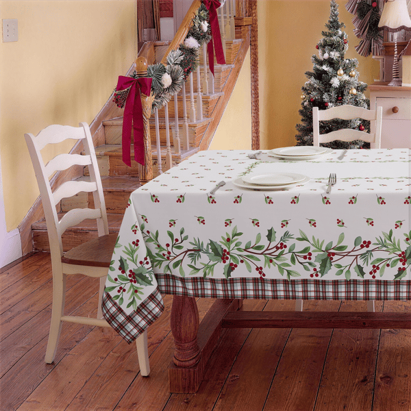 Avanti Holly Plaid Tablecloth - image 