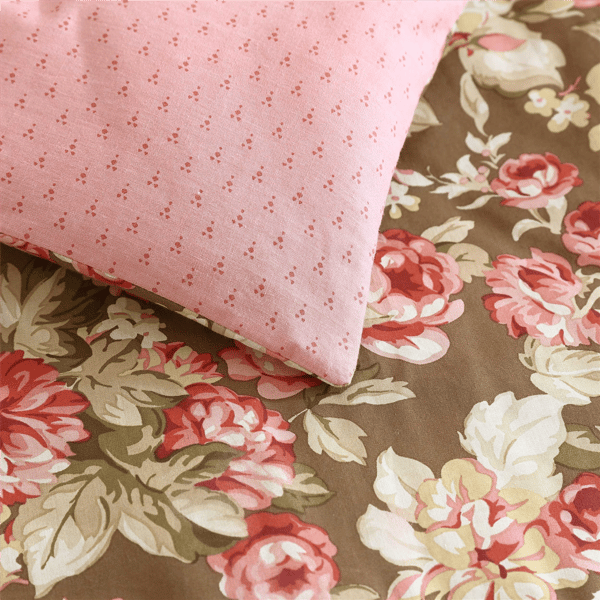 Laura Ashley&#174; Bloomsbury 3pc. Comforter Set