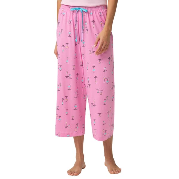 Plus Size HUE(R) Wine List Printed Capri - image 
