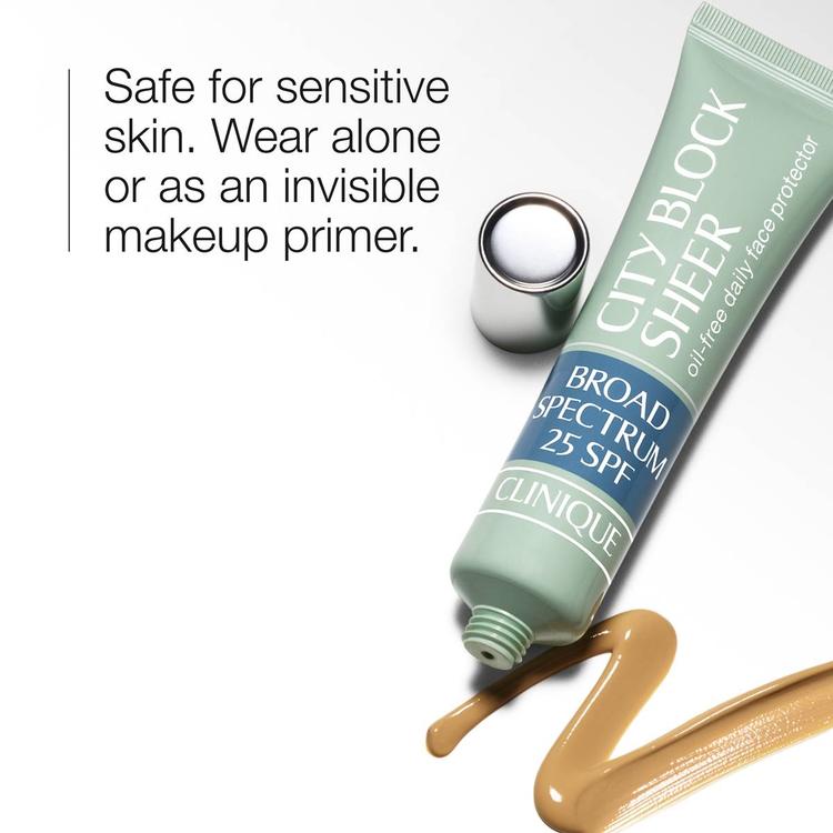 Clinique City Block™ Sheer Oil-Free Daily Face Protector SPF 25