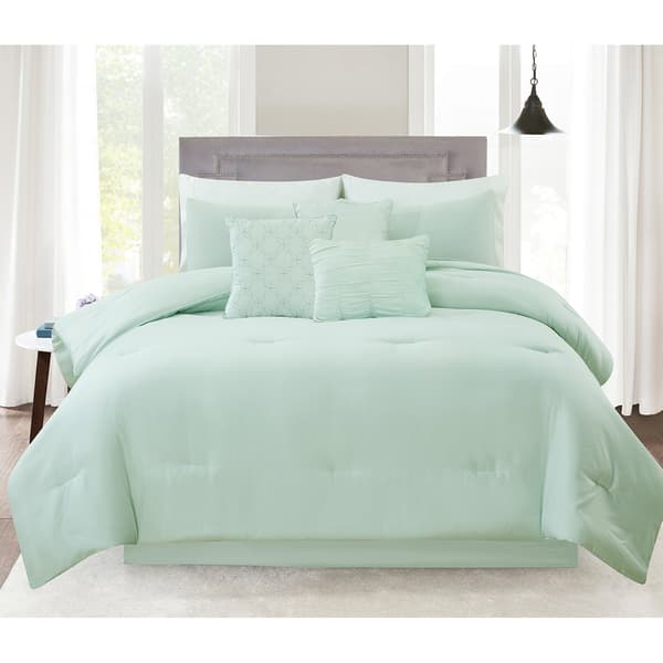 Ashley Cooper&#40;tm&#41; Solid 7pc. Comforter Set