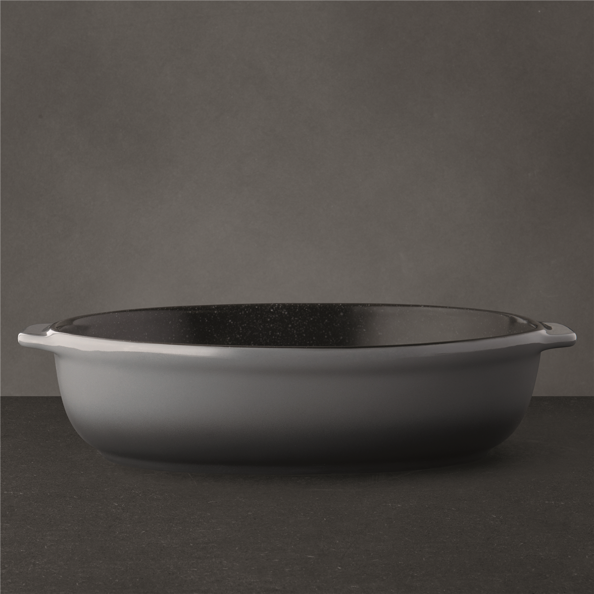 BergHOFF GEM Stoneware 3.2qt. Oval Baking Dish