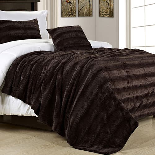 Swift Home Cozy Faux Fur Embossed Blanket