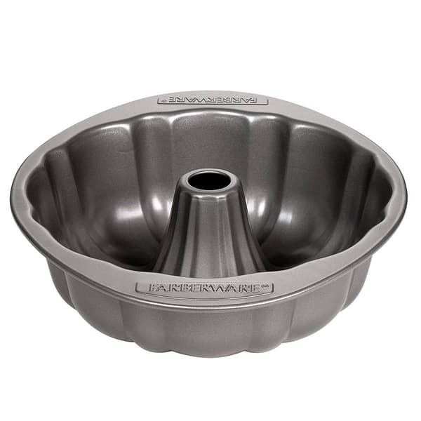 Farberware(R) 10in. Non-Stick Bakeware Fluted Mold