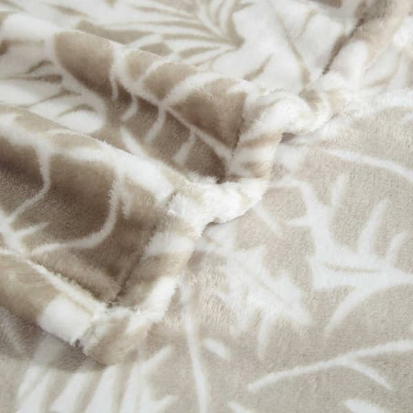 Tommy Bahama Costa Blanca Ultra Soft Plush Fleece Blanket