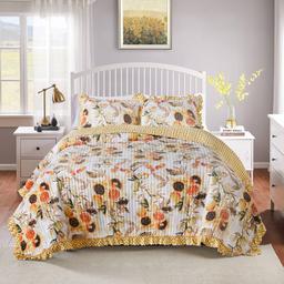 Greenland Home Fashions(tm) Somerset Ruffle-Embellished Quilt Set