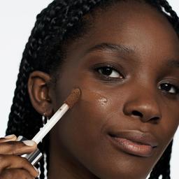 Clinique Beyond Perfecting™ Foundation + Concealer