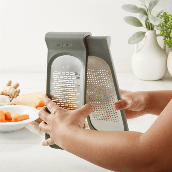 BergHOFF Leo Balance  9.5in. Double Coarse & Ribbon Grater