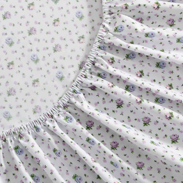 Betsey Johnson Pretty Floral Ditsy Microfiber Sheet Set