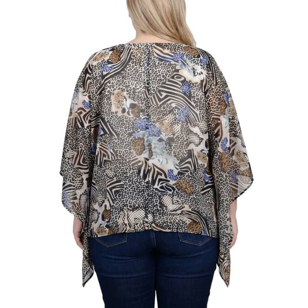 Plus Size NY Collection 3/4 Sleeve Abstract Animal Poncho Blouse