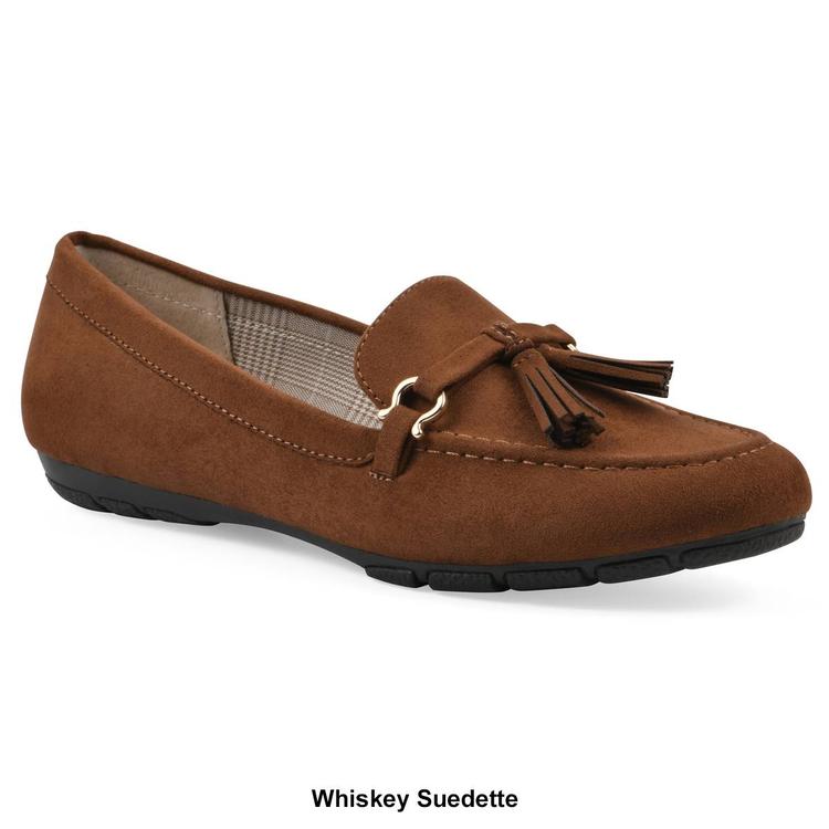 Womens Cliffs by White Mountain Gush Tassel Loafers