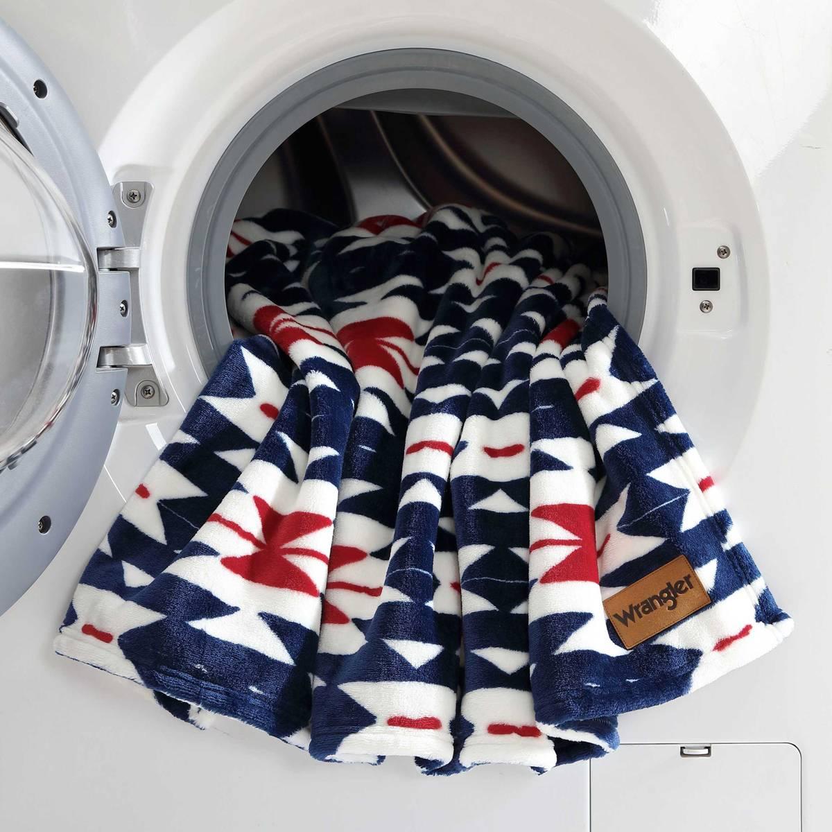 Wrangler Navajo Soft Plush Throw