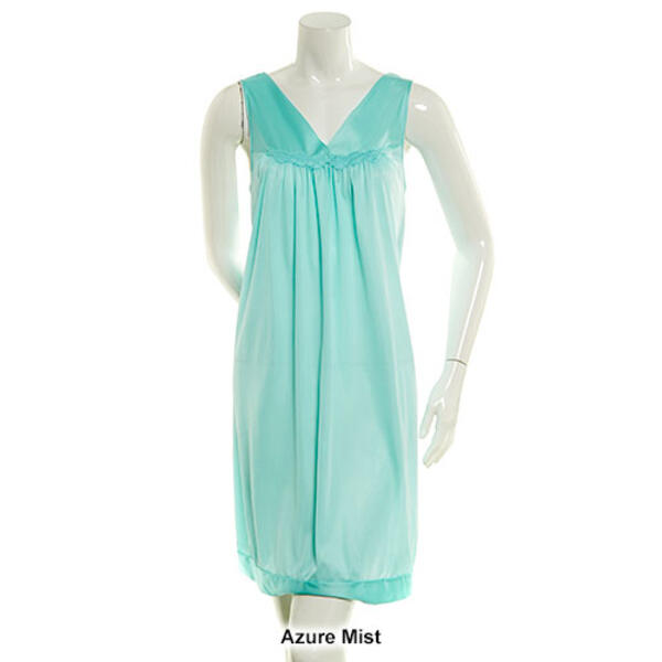 Plus Size Exquisite Form Floral Applique Trim Nightgown
