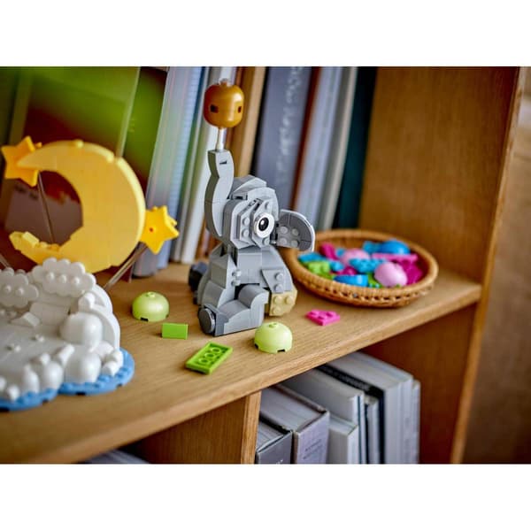 LEGO® Bay Elephant In The Sky