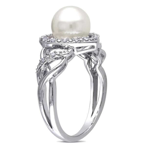 Gemstone Classics™ 1/10ct. Freshwater Cultured Pearl Ring