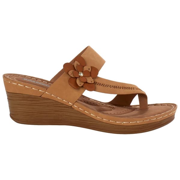 Womens Good Choice Taryn Wedge Sandals