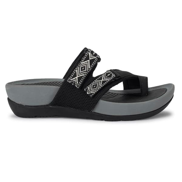 Womens BareTraps&#174; Aloha Geometric Platform Footbed Sandals