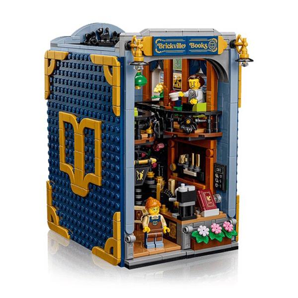 LEGO® Icons Bookstore: Book Nook