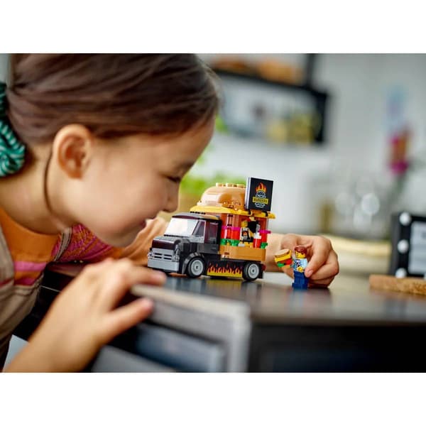 LEGO&#174; City Burger Truck