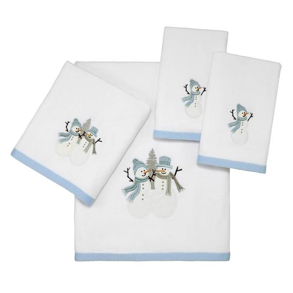 Avanti Frosty Friends Bath Towel