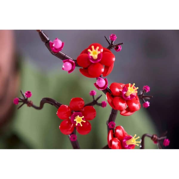 LEGO&#174; Botanicals Plum Blossom