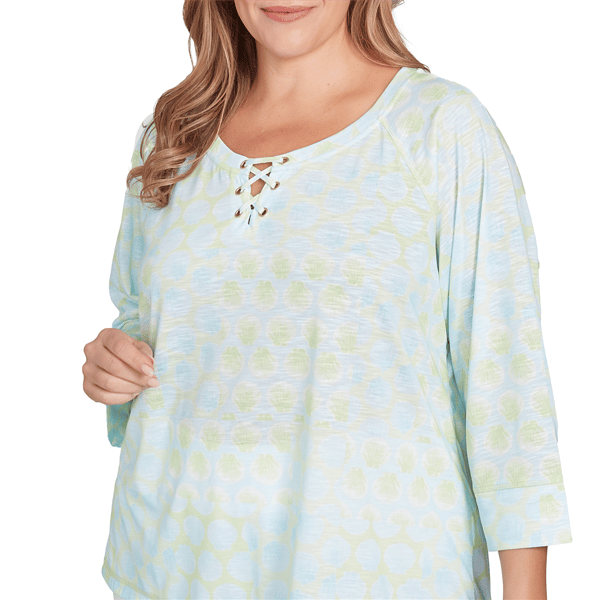 Plus Size Hearts of Palm It''s a Spring Thing Patchwork Shells Tee