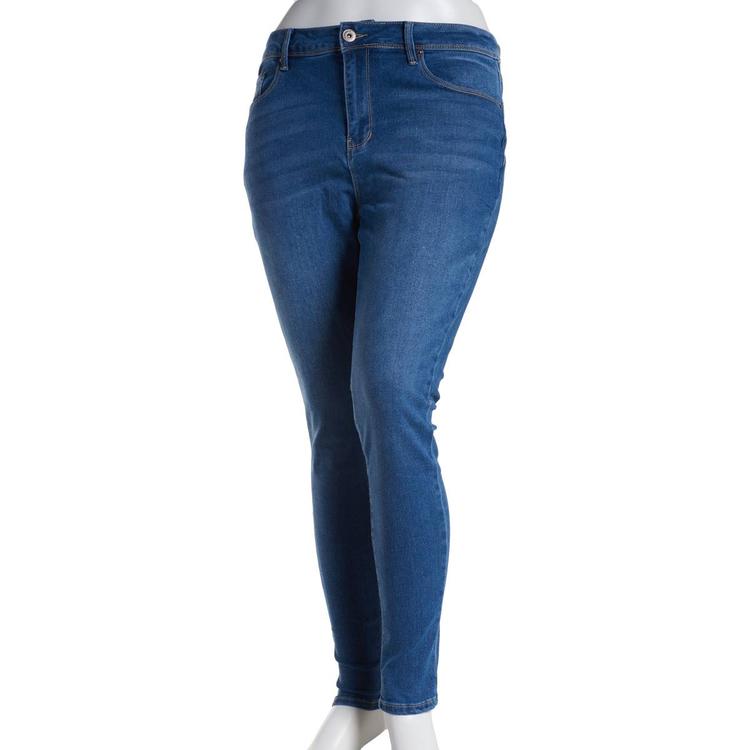 Juniors Plus California Vintage Everyday Classic Skinny Jeans