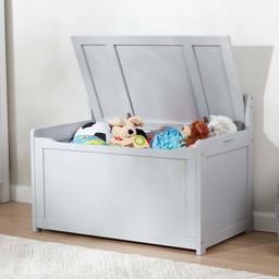Melissa &amp; Doug® Wooden Toy Chest