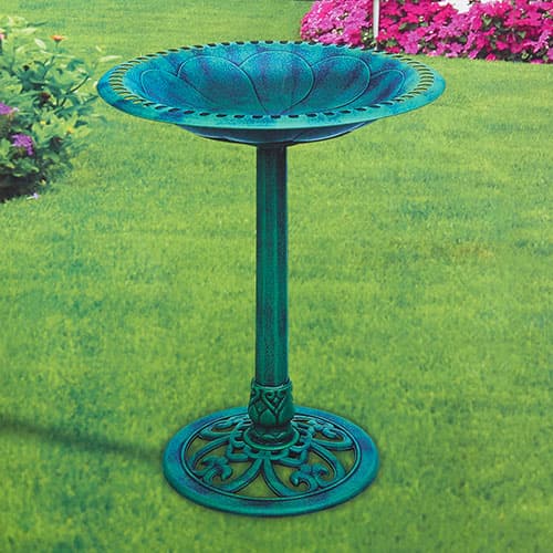 Resin 28-inch Bird Bath
