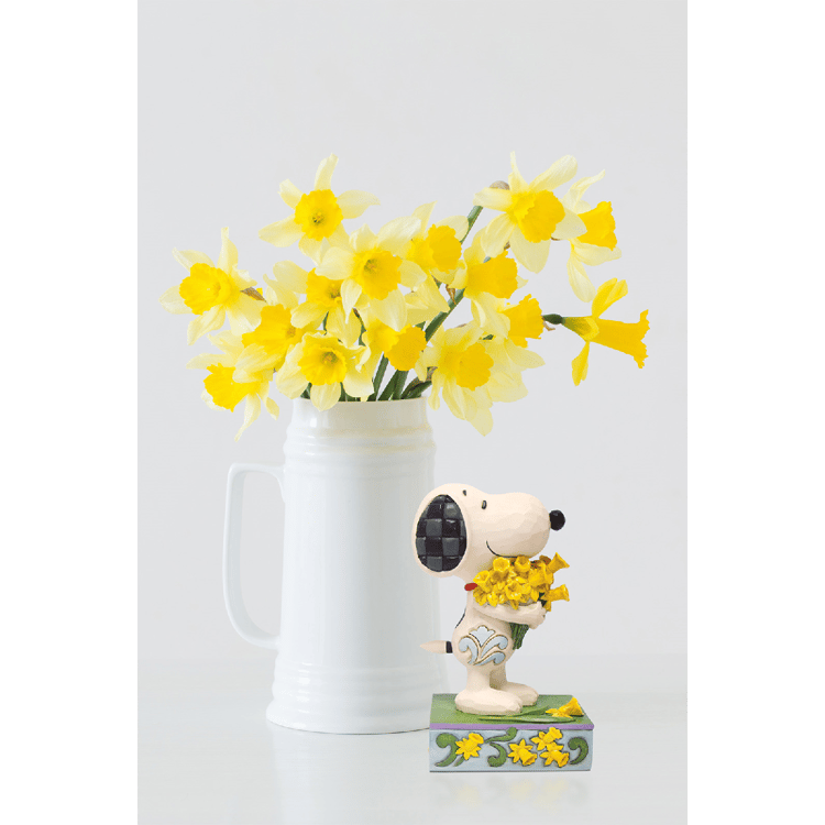Jim Shore Peanuts Snoopy with Daffodils Figurine