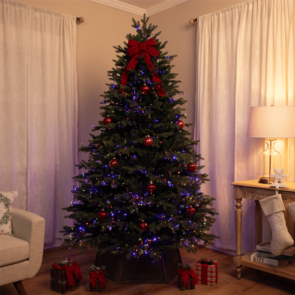 Northlight Real Touch™ 7.5ft. Pre-Lit Balsam Fir Christmas Tree