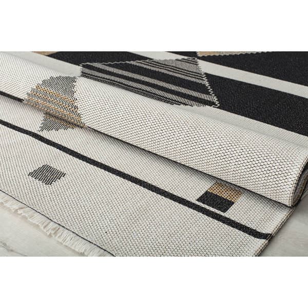 Rugs America&#8482; Sloane Landlocked Geometric Vintage Area Rug