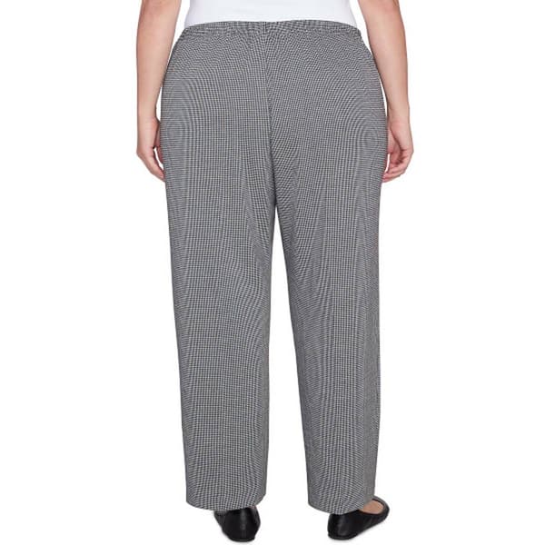 Plus size Alfred Dunner Runway Ready Houndstooth Pants-Short