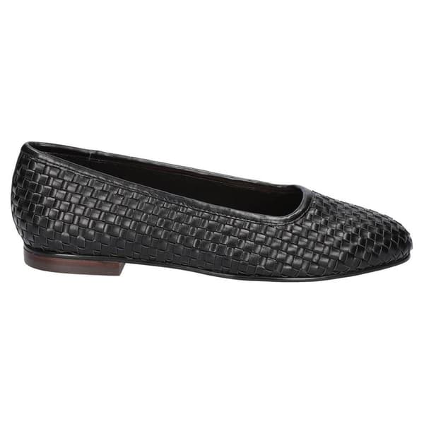 Womens Bella Vita Kimiko Square Toe Flats