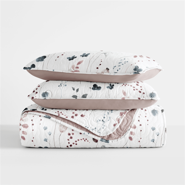 Soft Essentials Ultra Soft Poppy Bloom Reversible Quilt Set