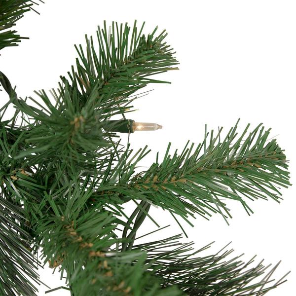 Northlight Seasonal 9ft. Pre-Lit Artificial Christmas Garland