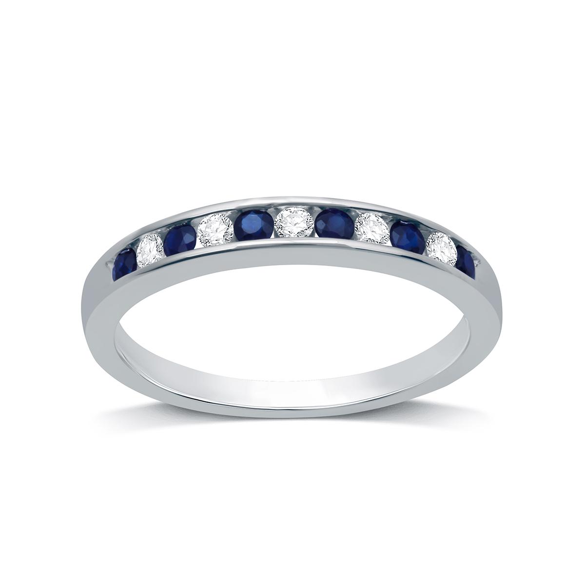 Nova Star(R) 1/8ctw. Lab Grown Diamond Sterling Silver Band