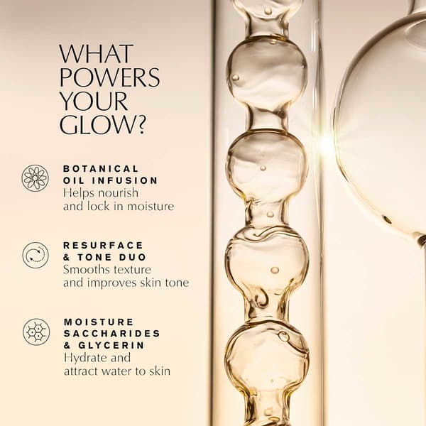 Est&#233;e Lauder&#8482; Futurist Skin Tint Serum Foundation SPF 20