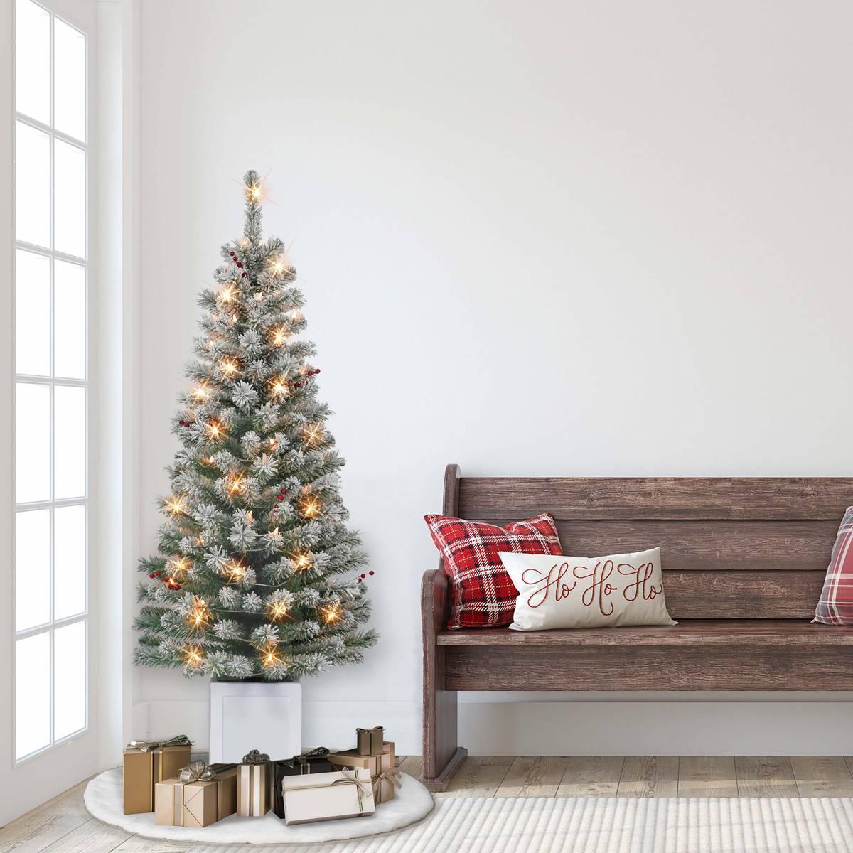 Puleo International 5ft. Pre-Lit Western Spruce Tree - Set of 2