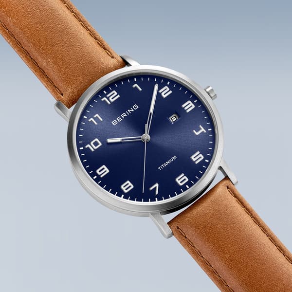 Mens BERING Slim Titanium Watch 18640-568
