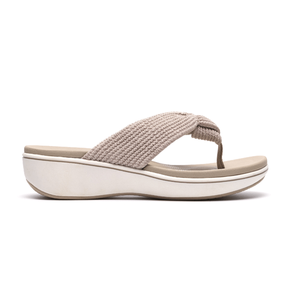 Womens Clarks® Cloudsteppers™ BreezeRae Erin Thong Sandals