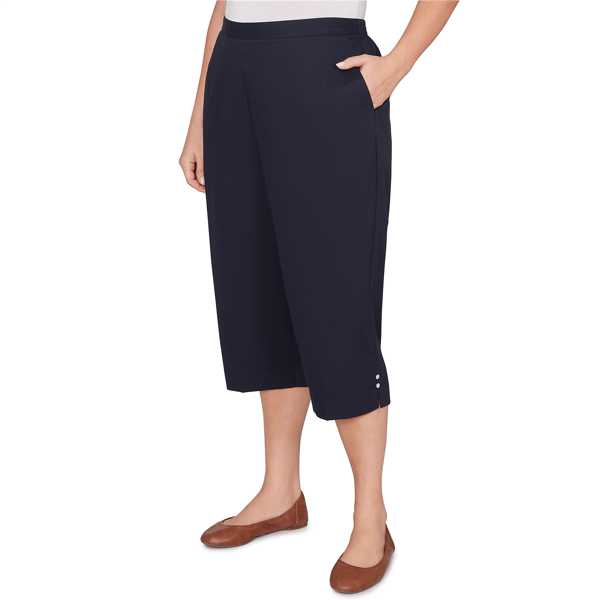 Plus Size Alfred Dunner Classics_S6 Solid Twill Button Hem Capri