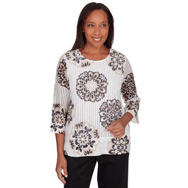 Petite Alfred Dunner Opposites Attract Medallions Open Weave Top