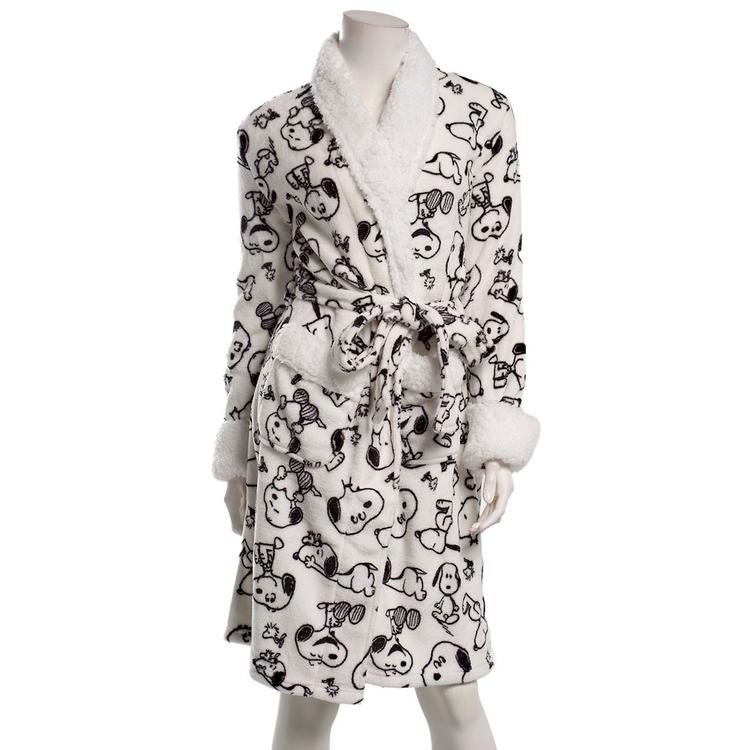 Juniors Peanuts™ Snoopy Toss Sherpa Trim  Wrap Robe